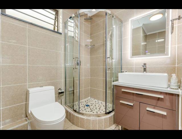 2 BEDROOM PROPERTY TO RENT IN BLUE HILLS